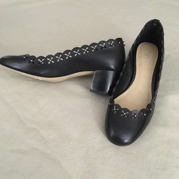 Michael kors mid pump shoes - Picture 1 of 7